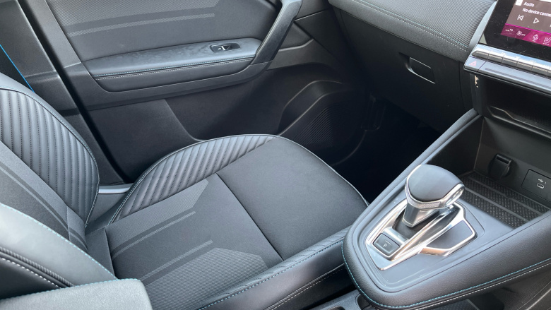 Renault Symbioz 1.6 E-Tech FHEV 145 Techno Esprit Alpine 5dr Auto Hybrid Estate